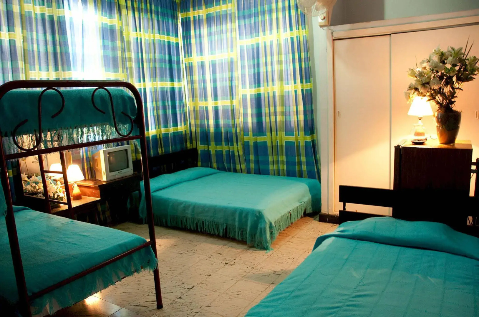 Hotel Colonial Plaza