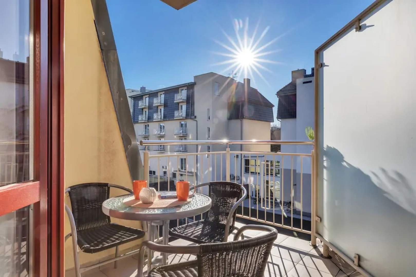 Apartments Roza Wiatrow by Renters