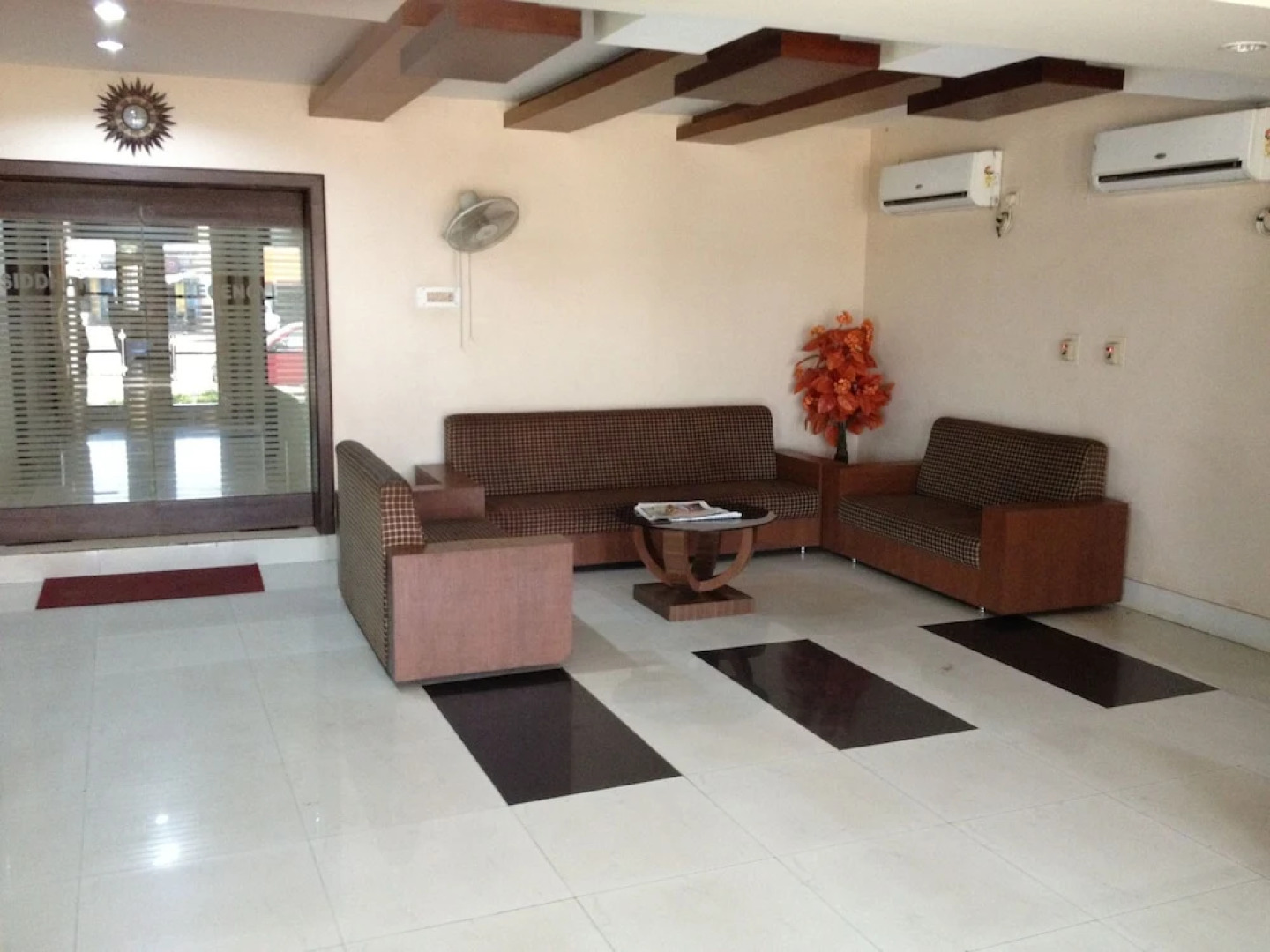 Hotel Siddharth Regency