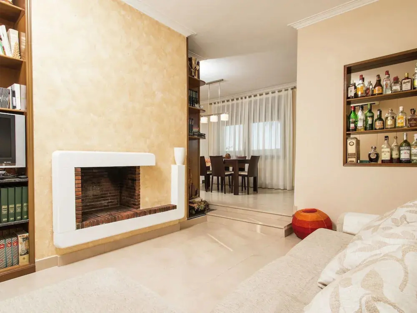 Beautiful Detached Holiday Home With Swimming Pool and Garden Near the Coast