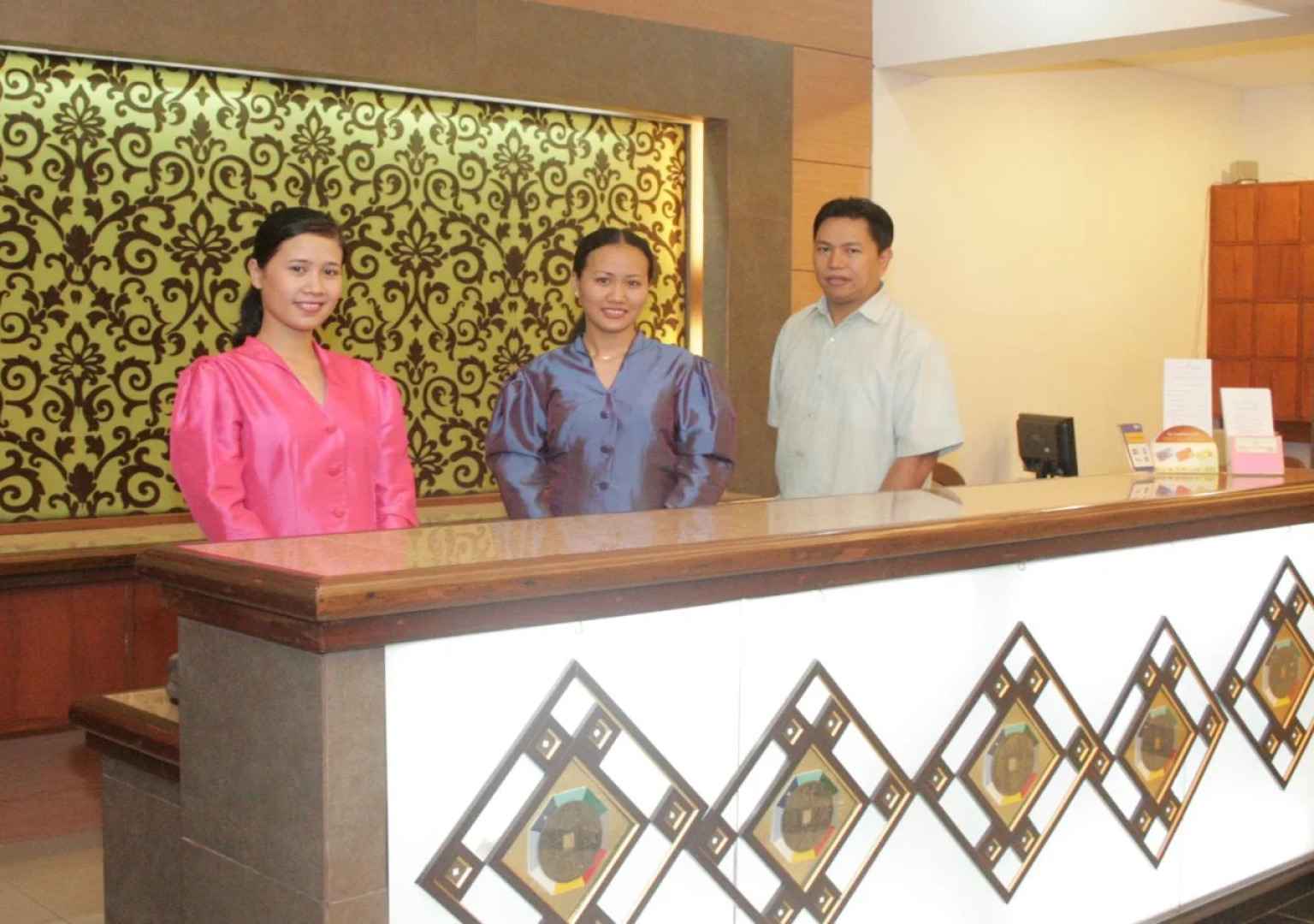 Mira De Polaris Hotel