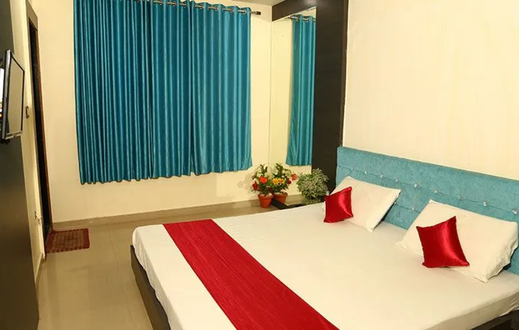 Hotel Bhagwati International