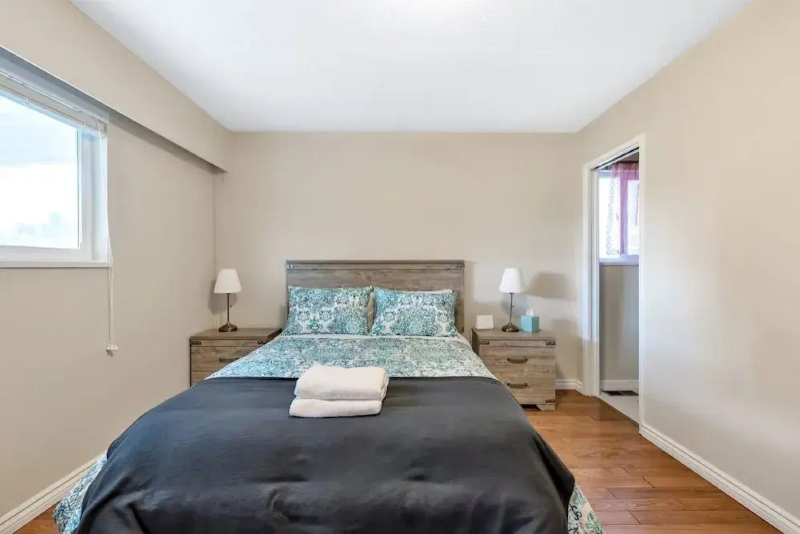 Orchid House near Vancouver YVR Airport