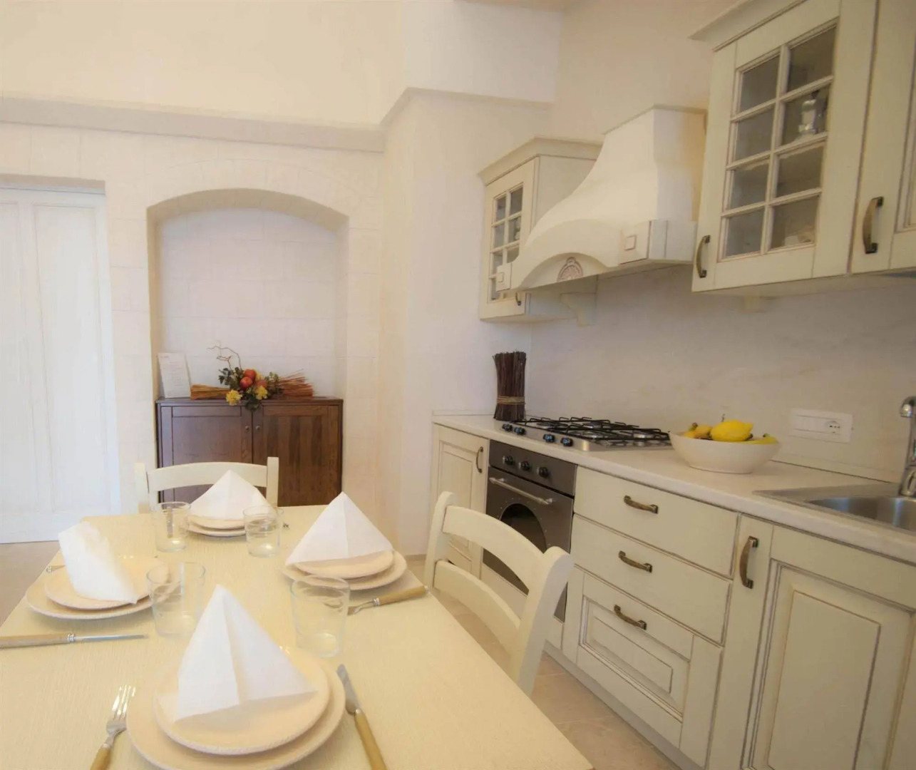 San Velletri Guest House