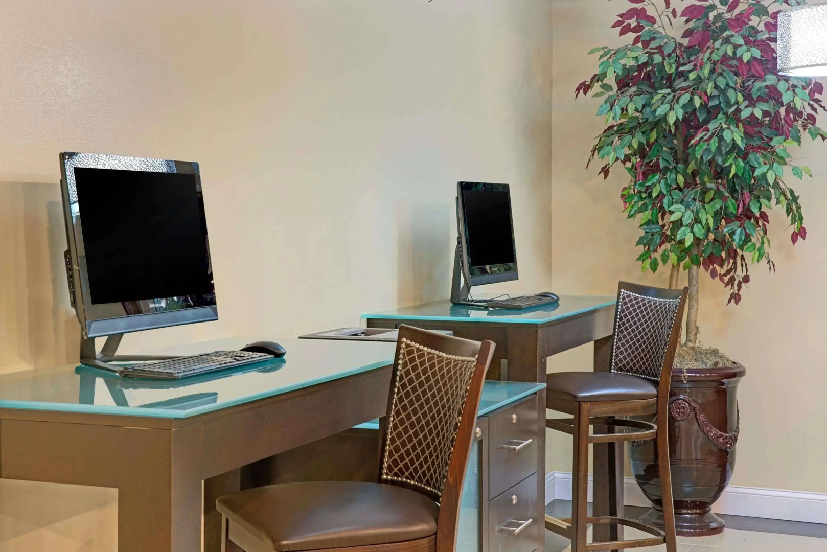 Ramada Plaza & Conf Center by Wyndham Charlotte Airport