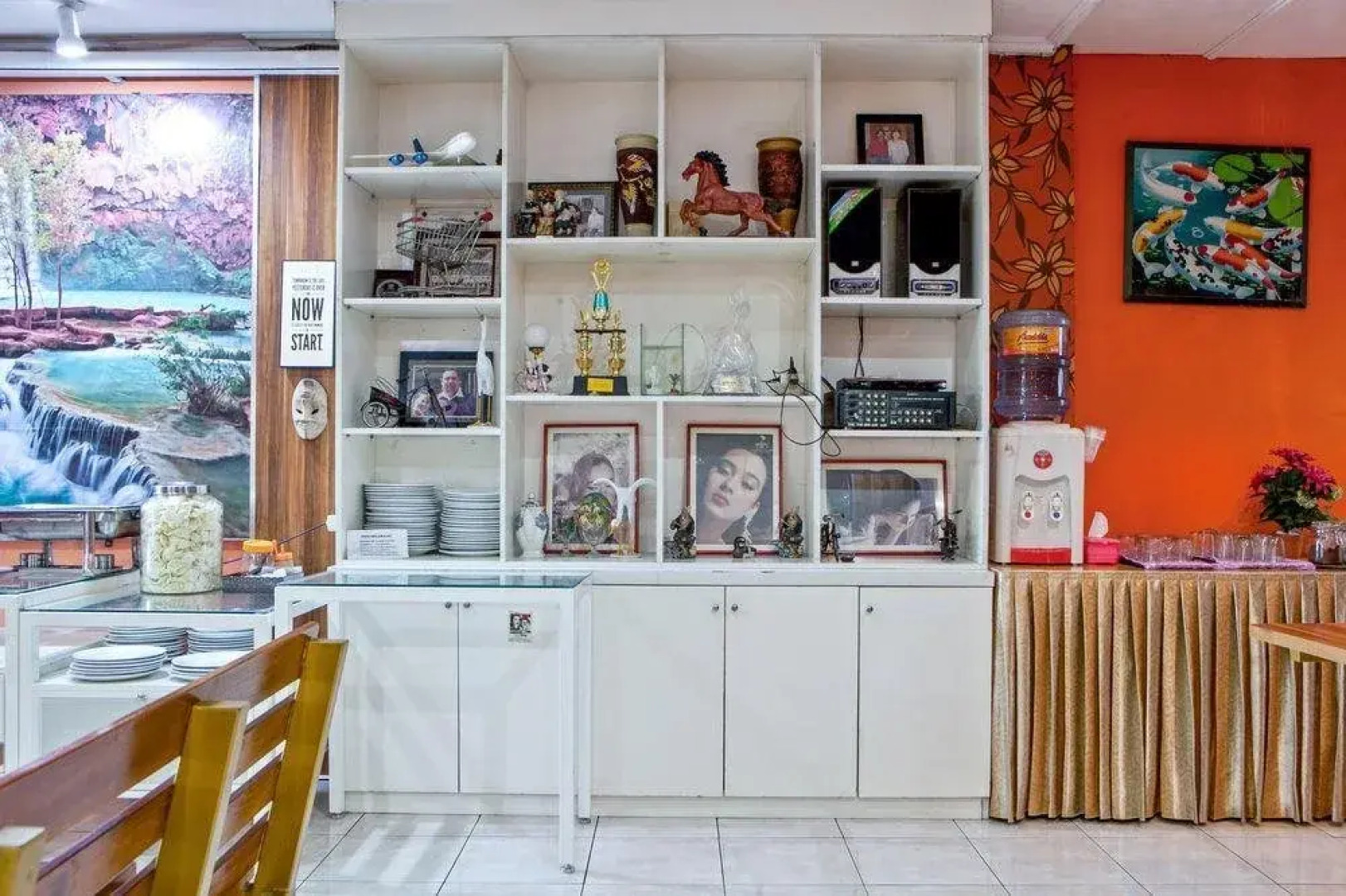 Hotel Salon Fora & Longhill Cafe Fora