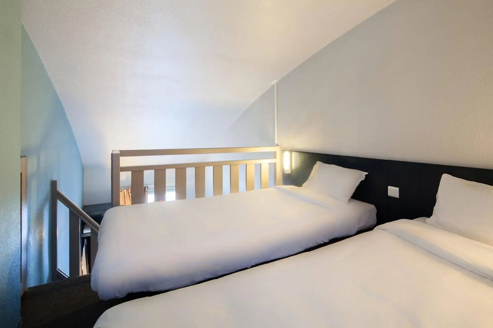 B&B HOTEL Douai Parc des Expos Cuincy