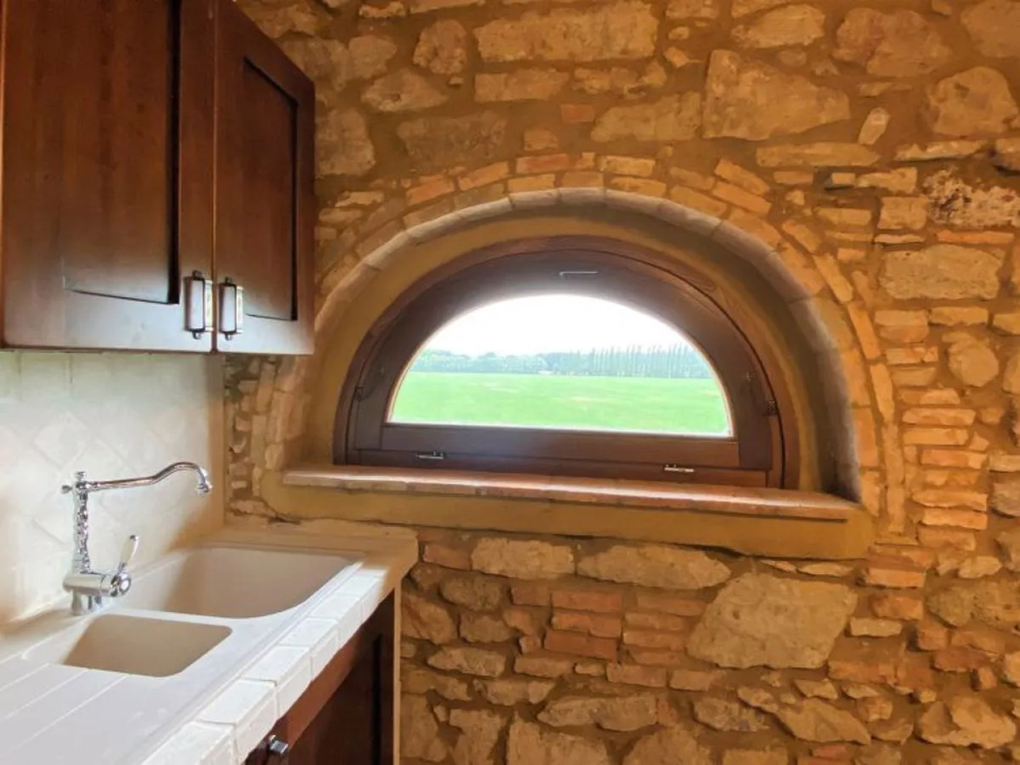 House Aves Guardistallo