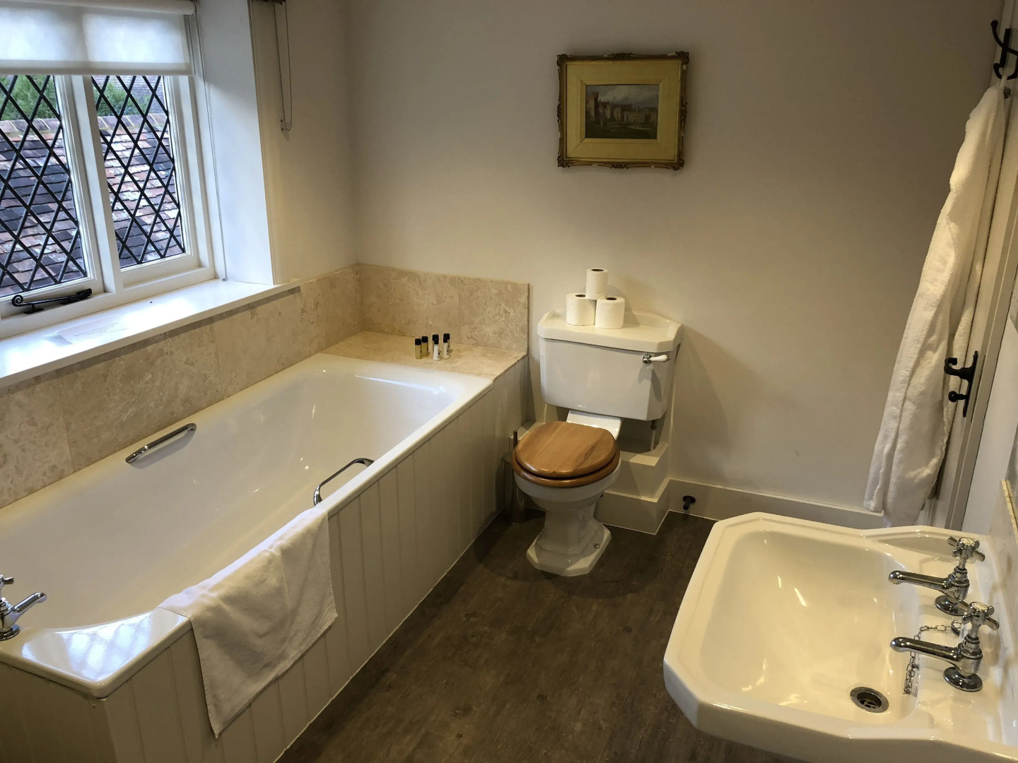 The Dorset Arms Cottages