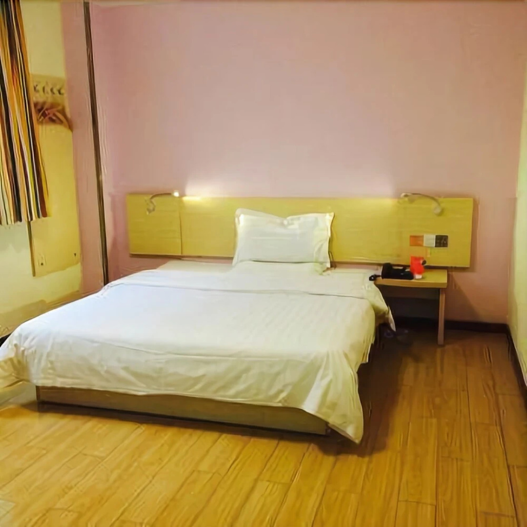 7 Days Inn Wuhan Jianghan Road Subway Station Branch