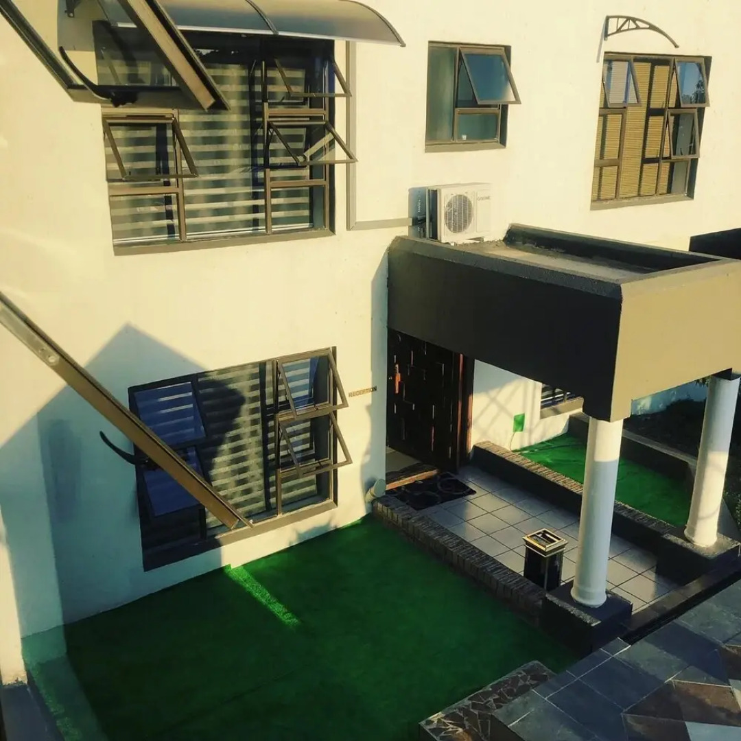 Naldorado Executive Villa