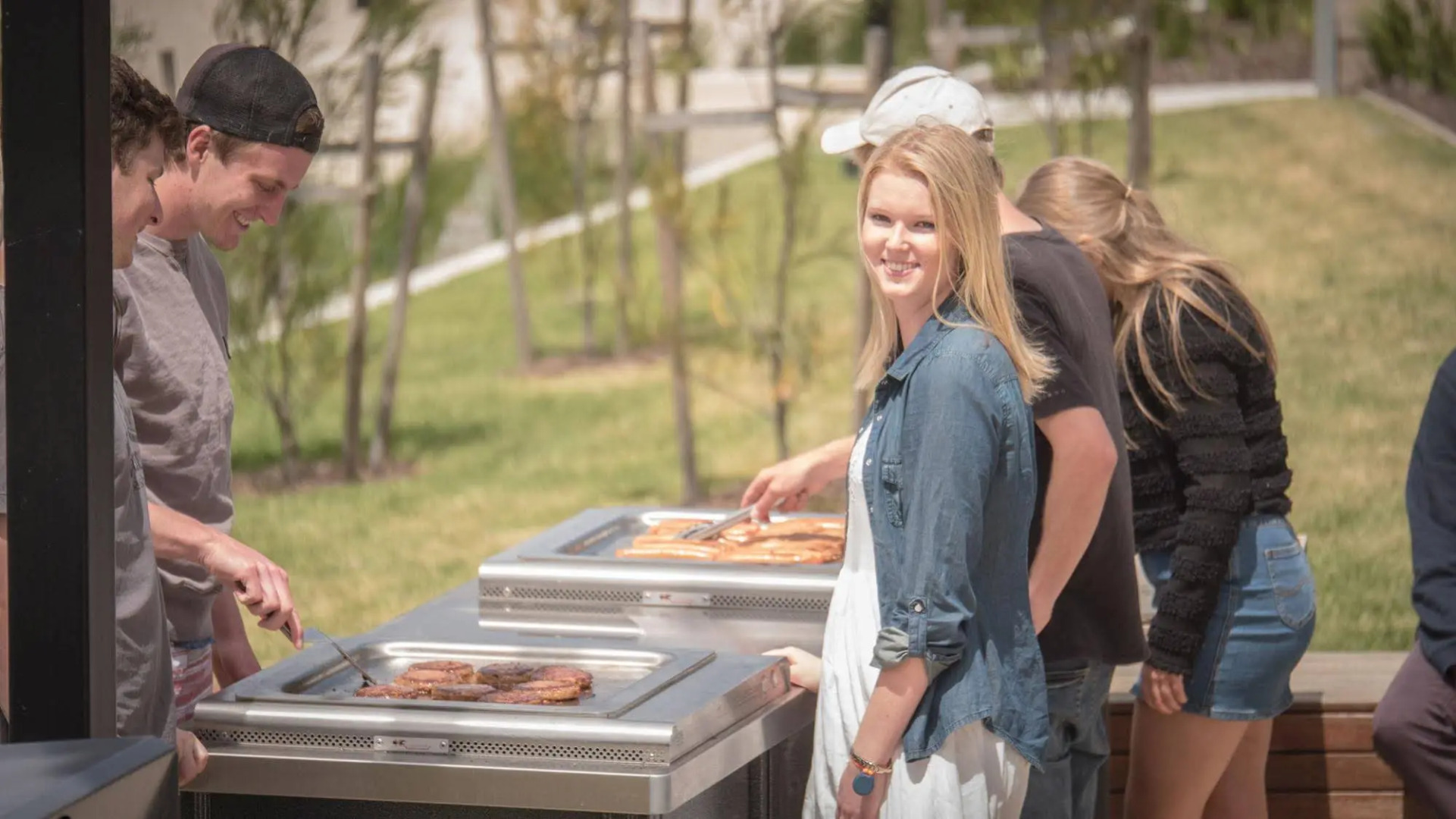 Deakin Geelong Units