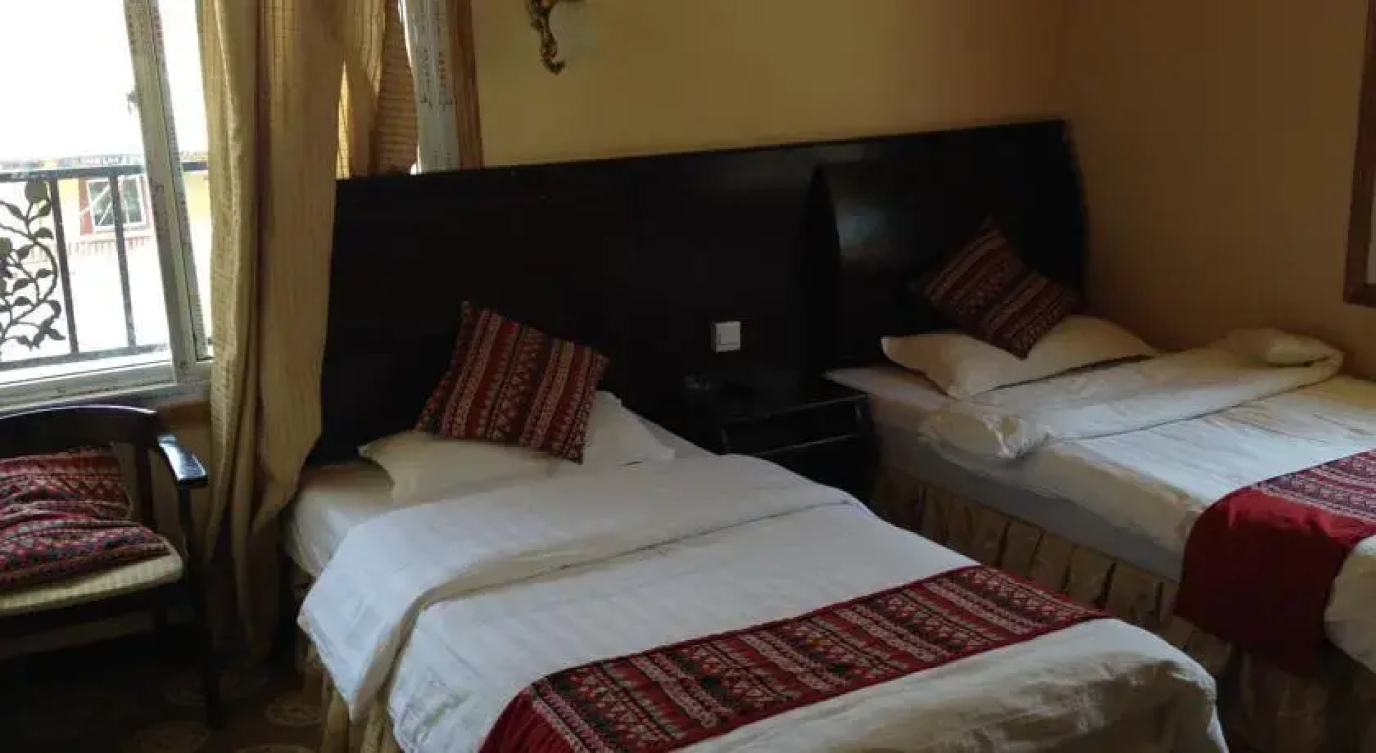 Jiuzhaigou Ba Yang Inn