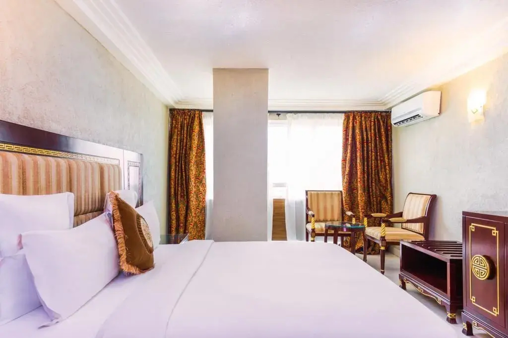 Nobila Airport Hotel