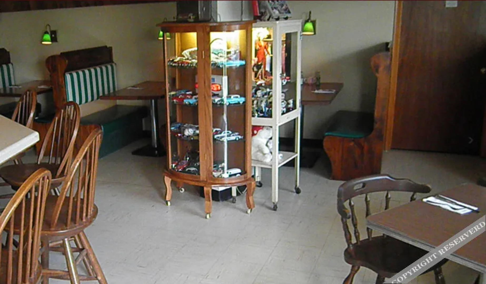 Jenny's Country Manor