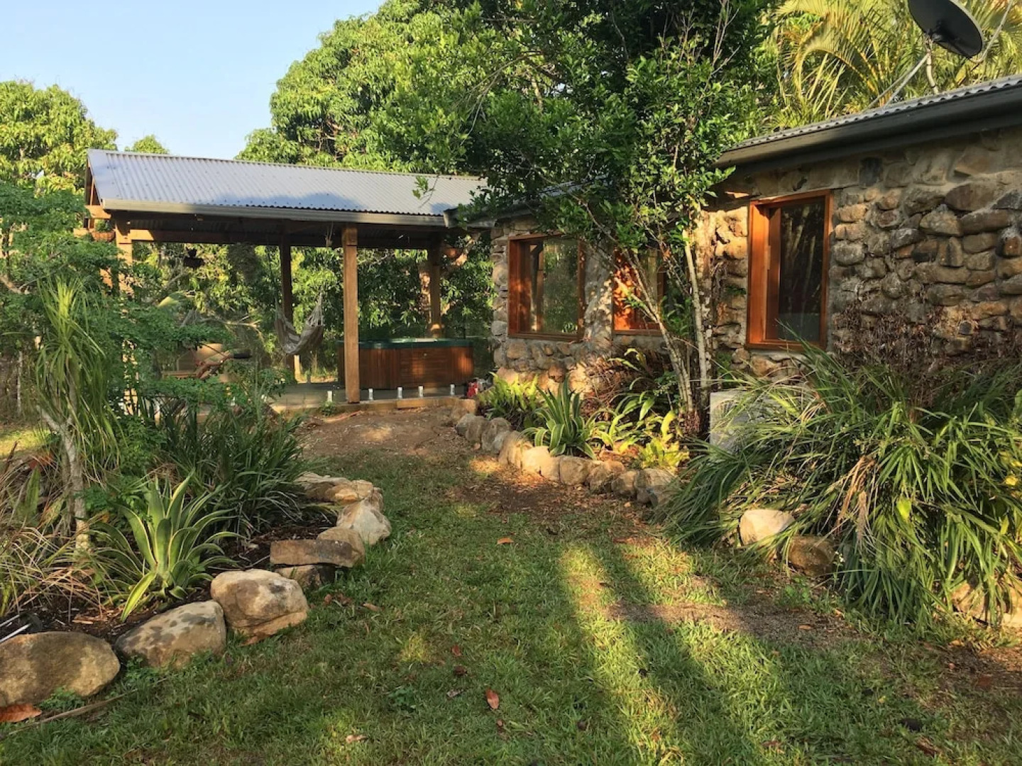 Palm Grove Rainforest Retreat