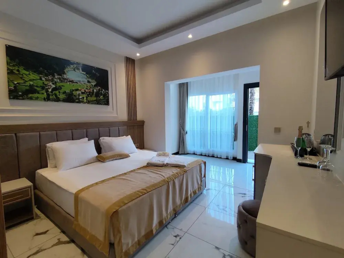 CRB Crown Residence Belek Health & Spa