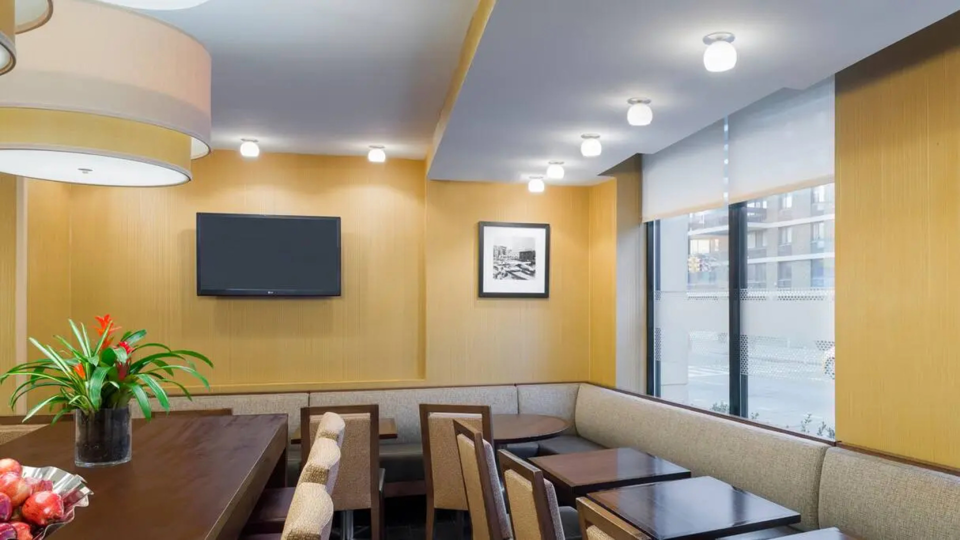 Hampton Inn Seaport Financial District