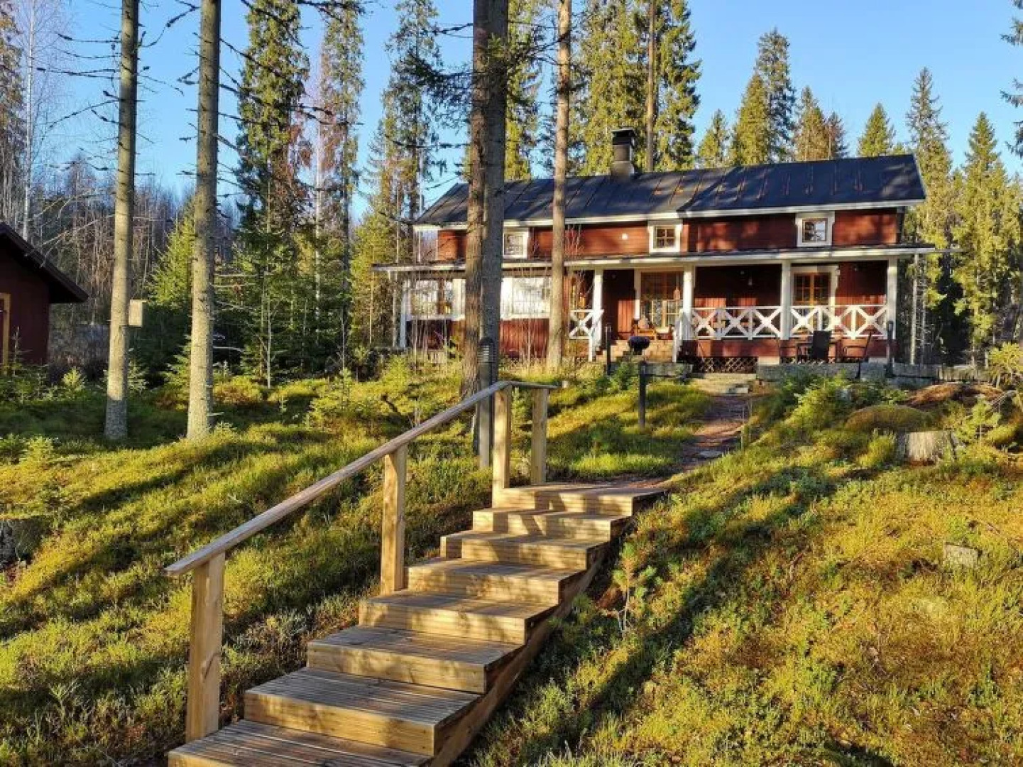 Holiday Home Mustalahden makasiini