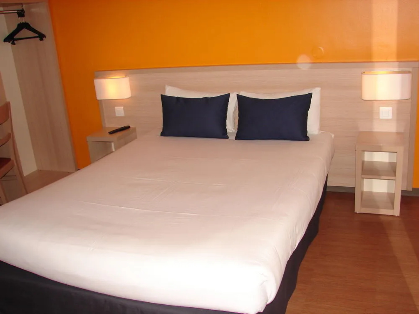 Budget Inn Barbizon - Fontainebleau