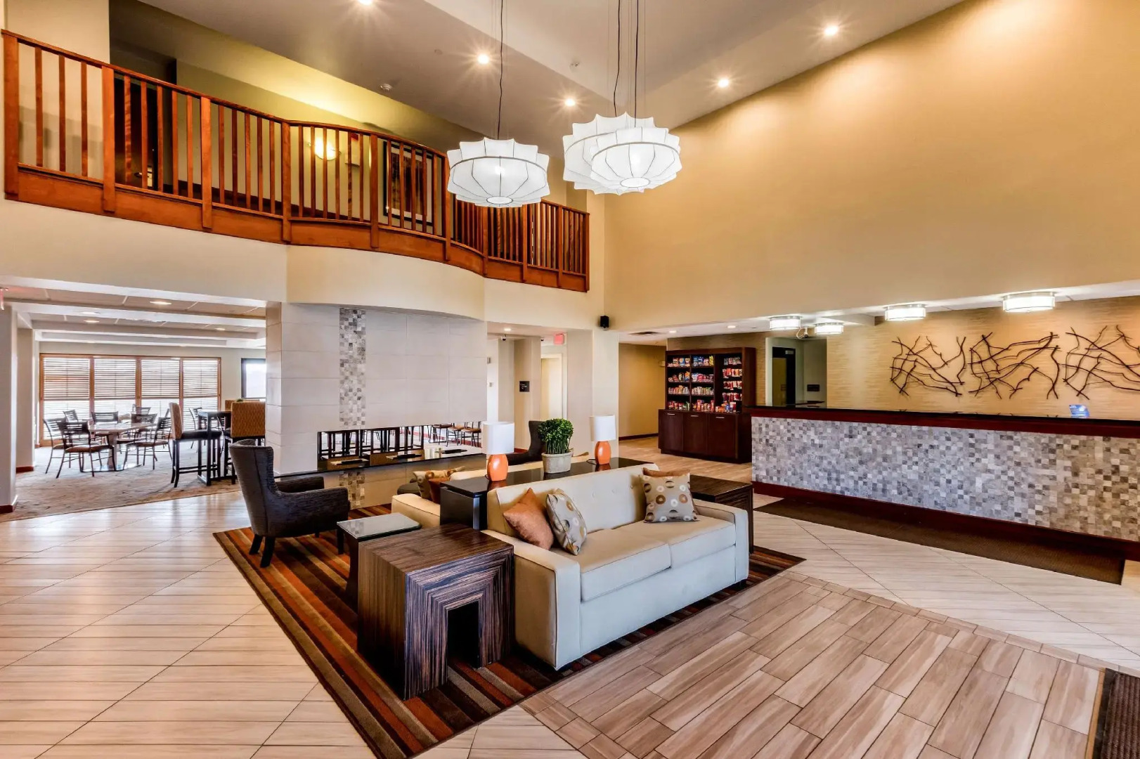 Holiday Inn Express & Suites Cedar Falls - Waterloo by IHG