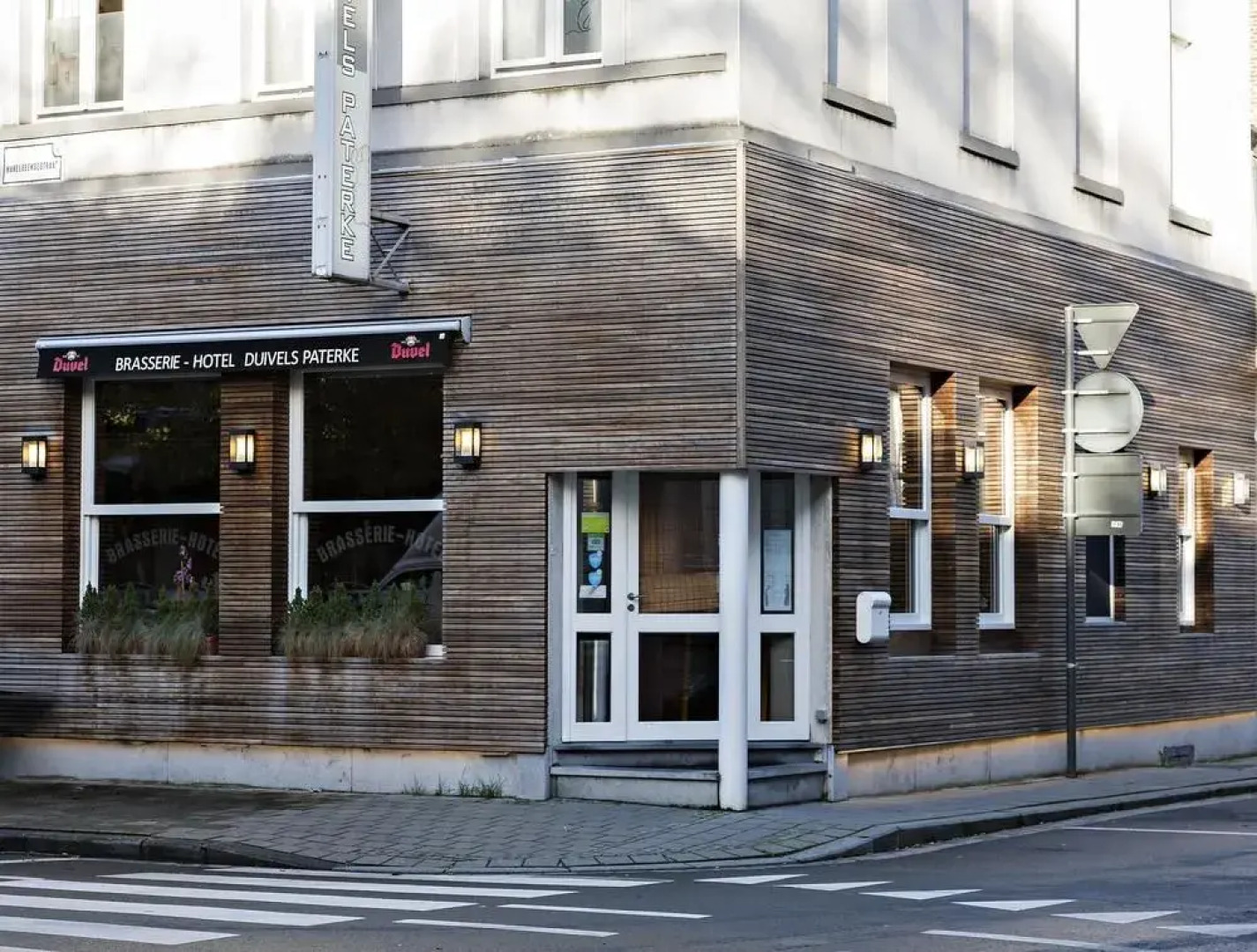 Hotel Duivels Paterke Harelbeeksestraat 29, 8500 Kortrijk