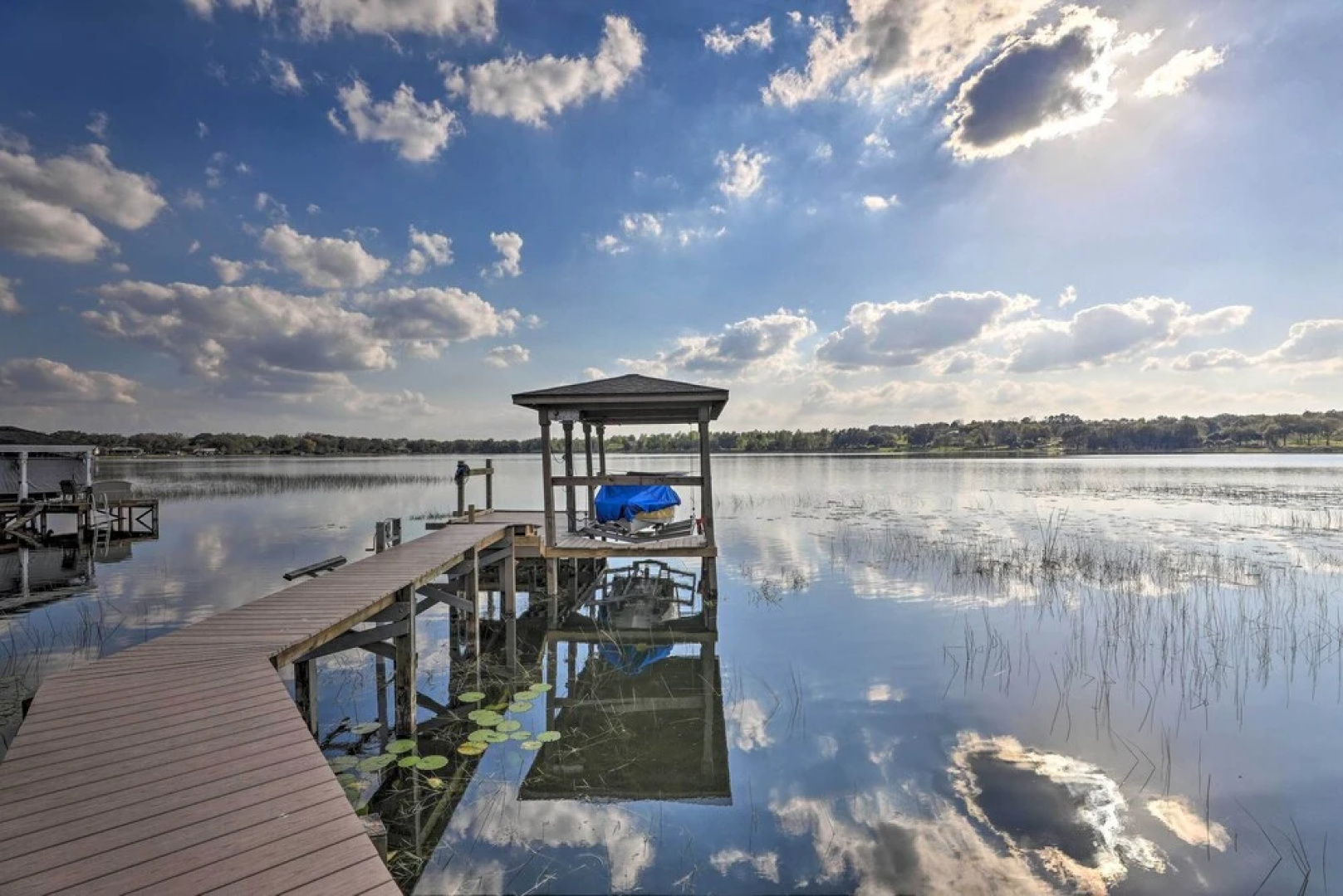 Dog-friendly Lake Home w/ Dock ~ 25 Mi to Disney!