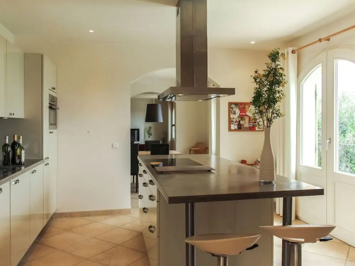 Modern Villa with Private Pool in Cabris