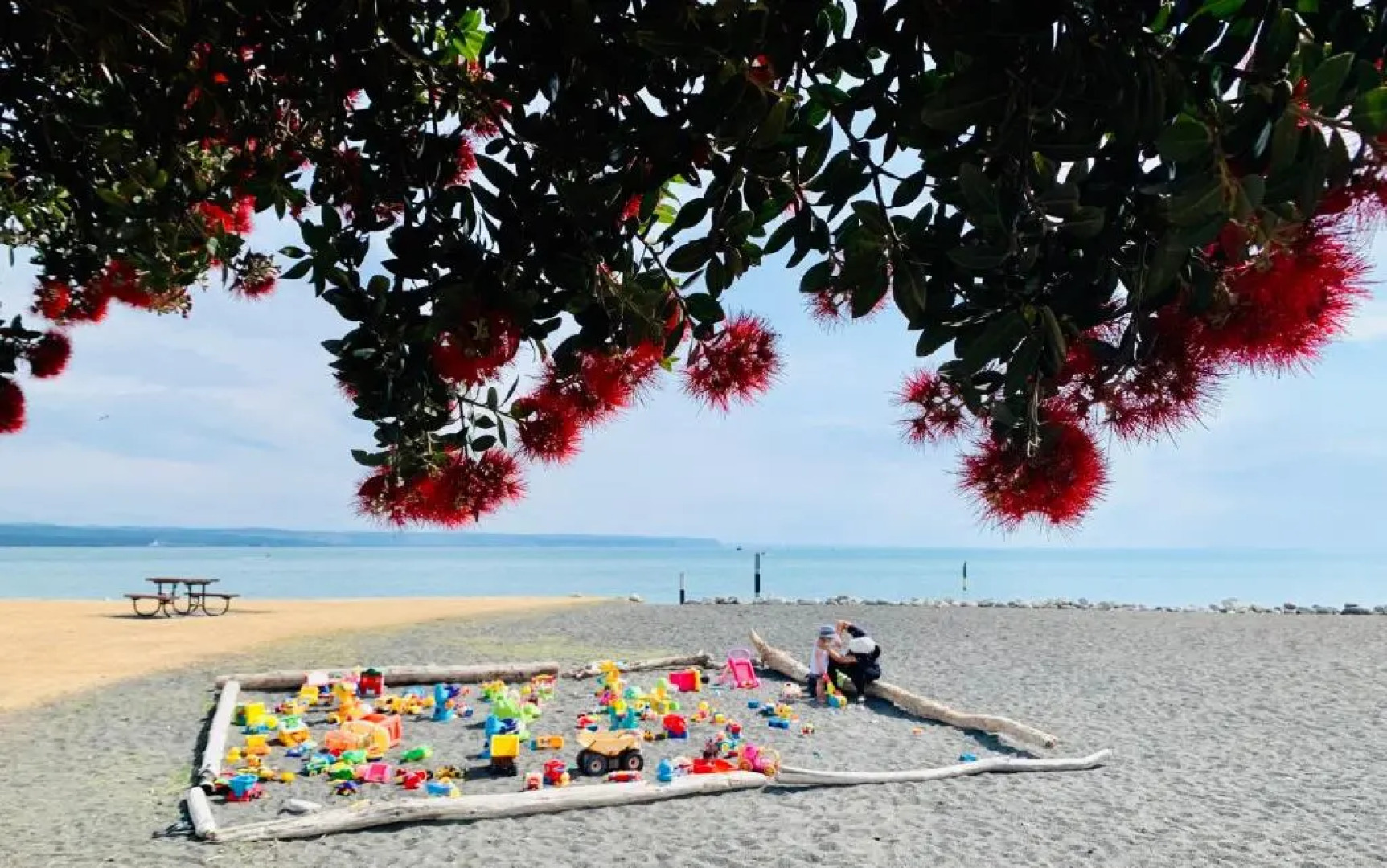 SEAduction Luxury Apartment