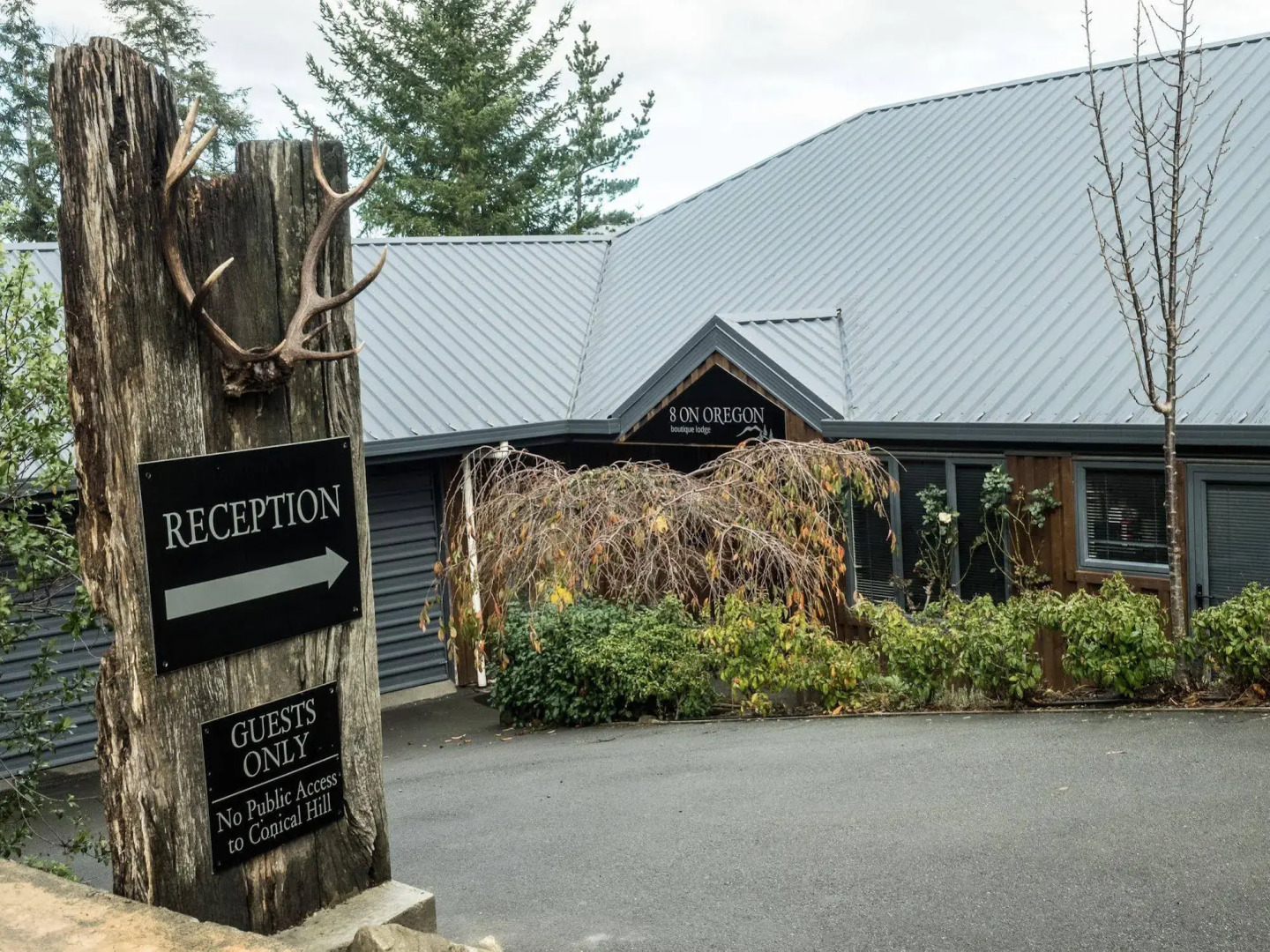 8 on Oregon Boutique Lodge