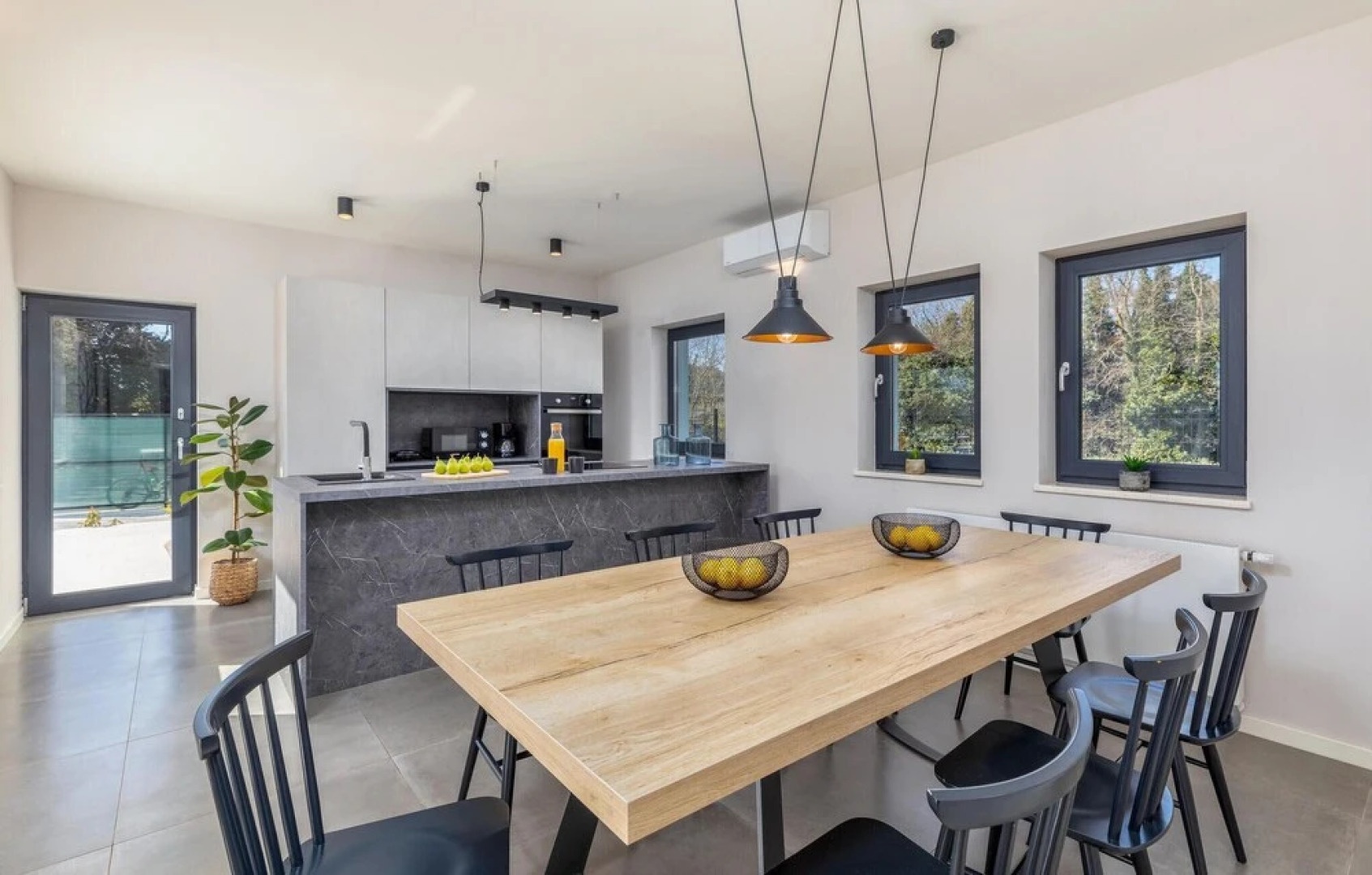 Stunning Home in Marcana With 4 Bedrooms, Wifi and Outdoor Swimming Pool