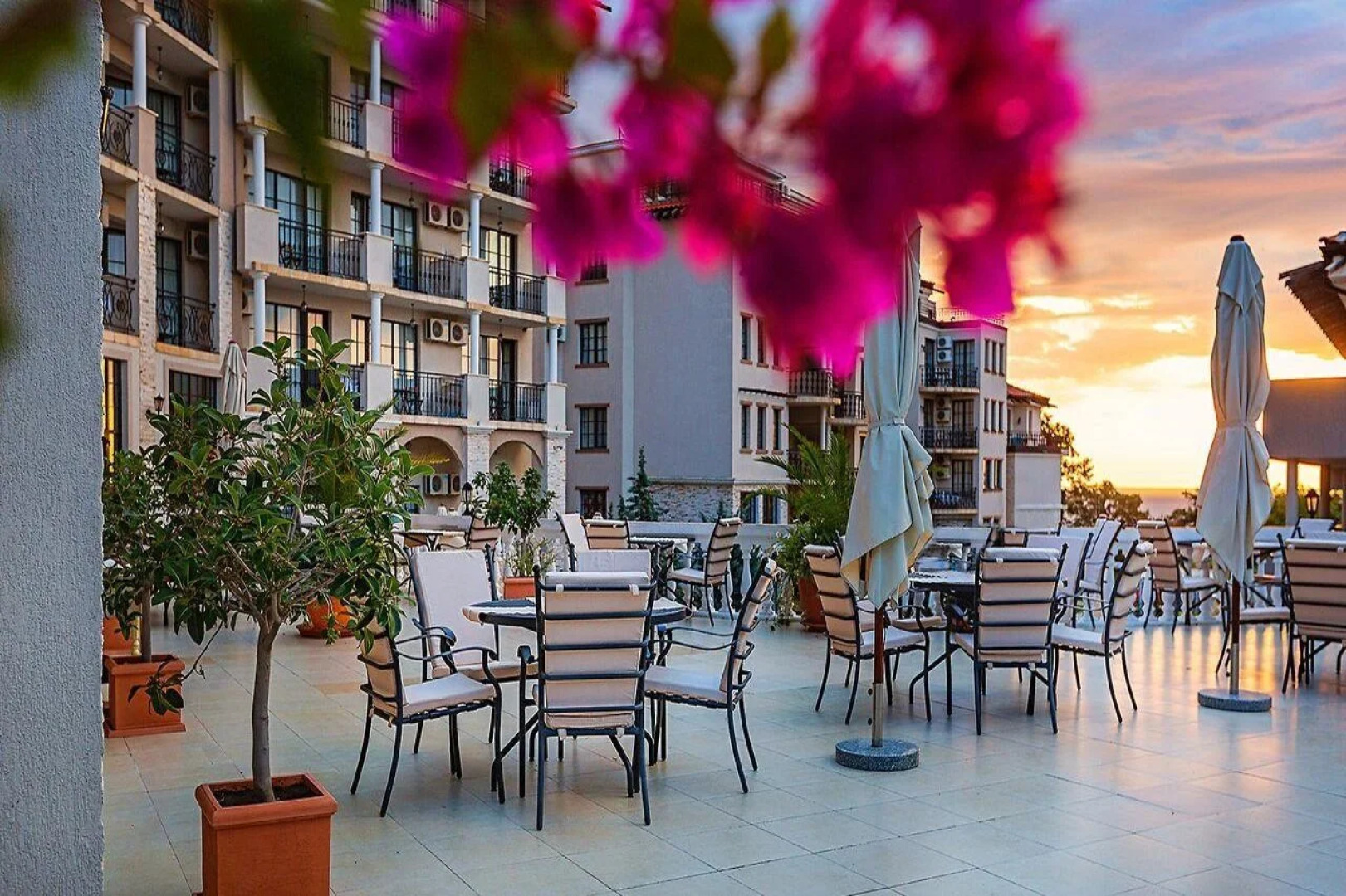 The Cliff Beach & SPA Hotel