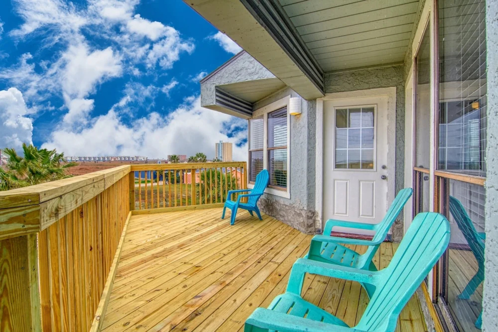 Ray's Retreat - 3 Br Condo