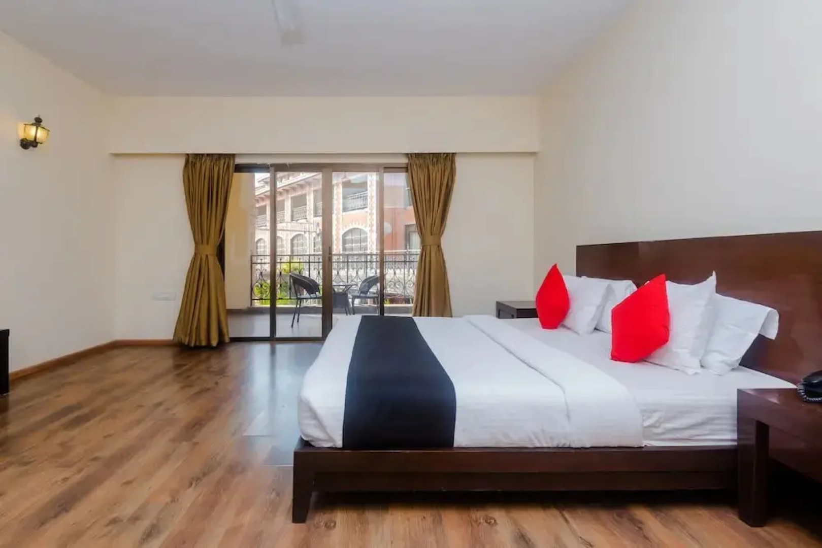 Discover Resorts by OYO Rooms