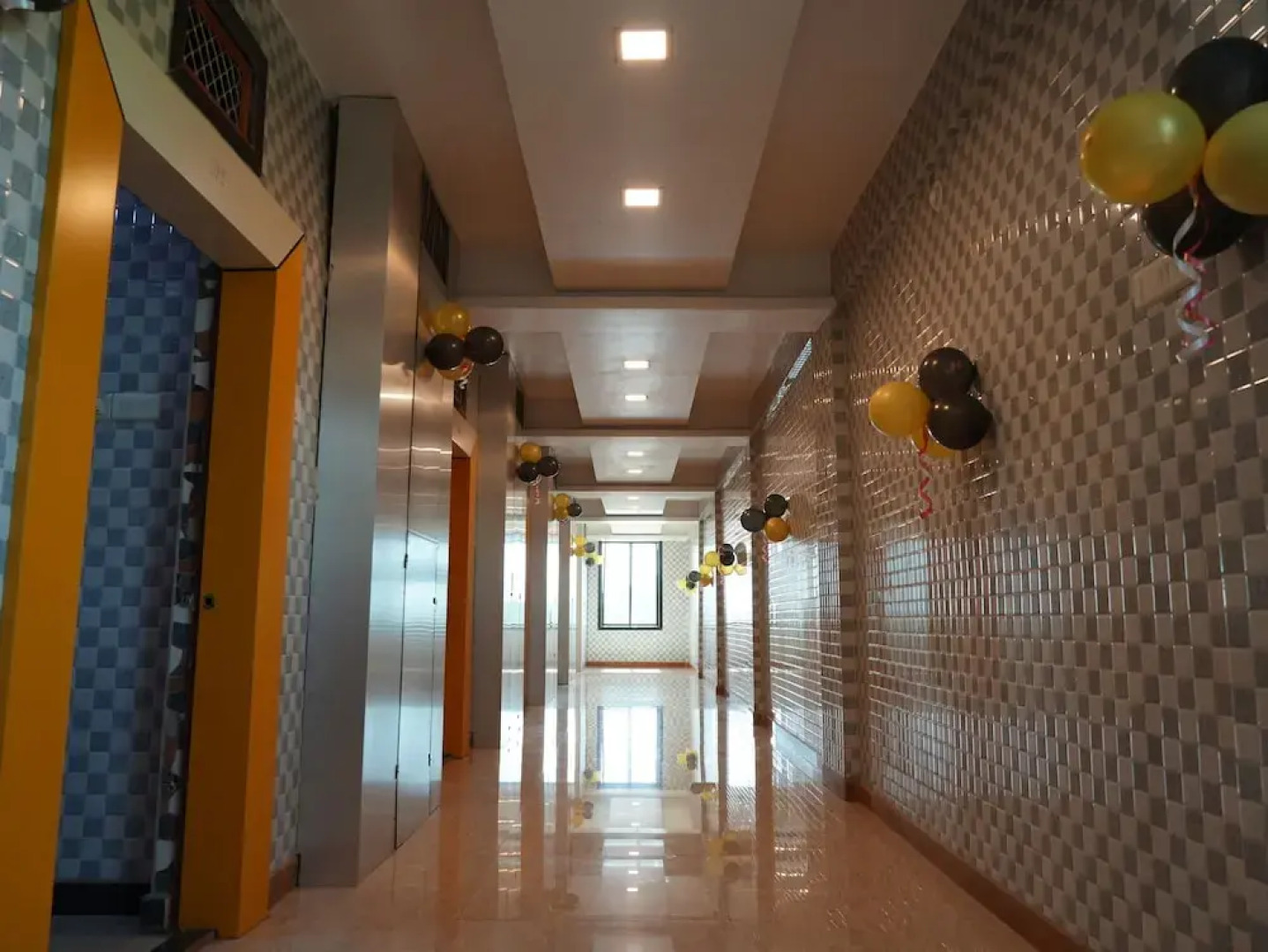 Hotel Nakshtra, Shrungartali