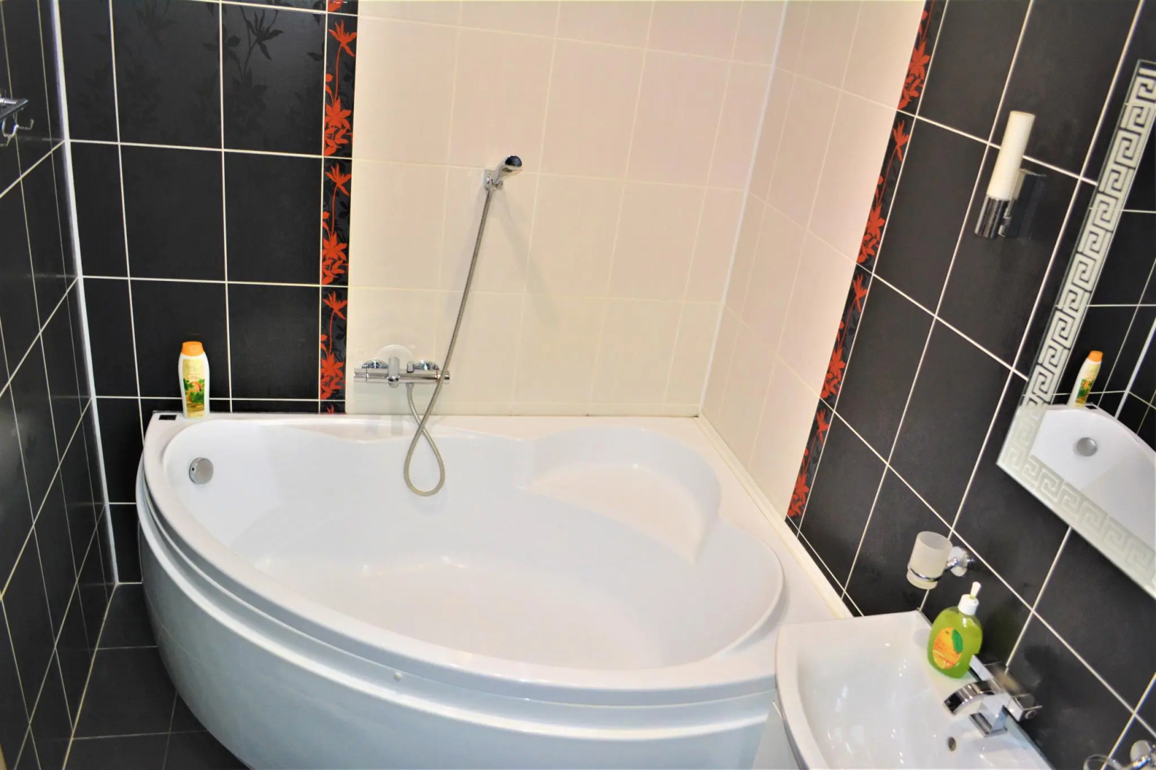 Апартаменты на улице Карьерной 24