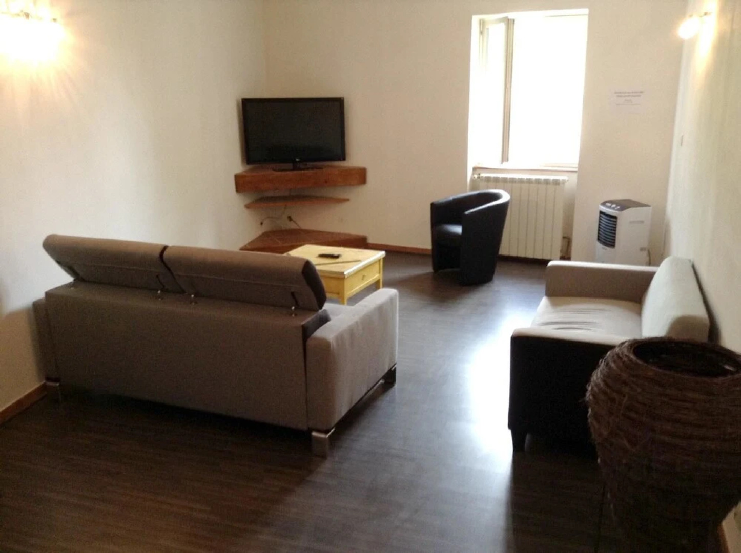 Apartment With 3 Bedrooms in Couffoulens, With Wonderful City View, Fu