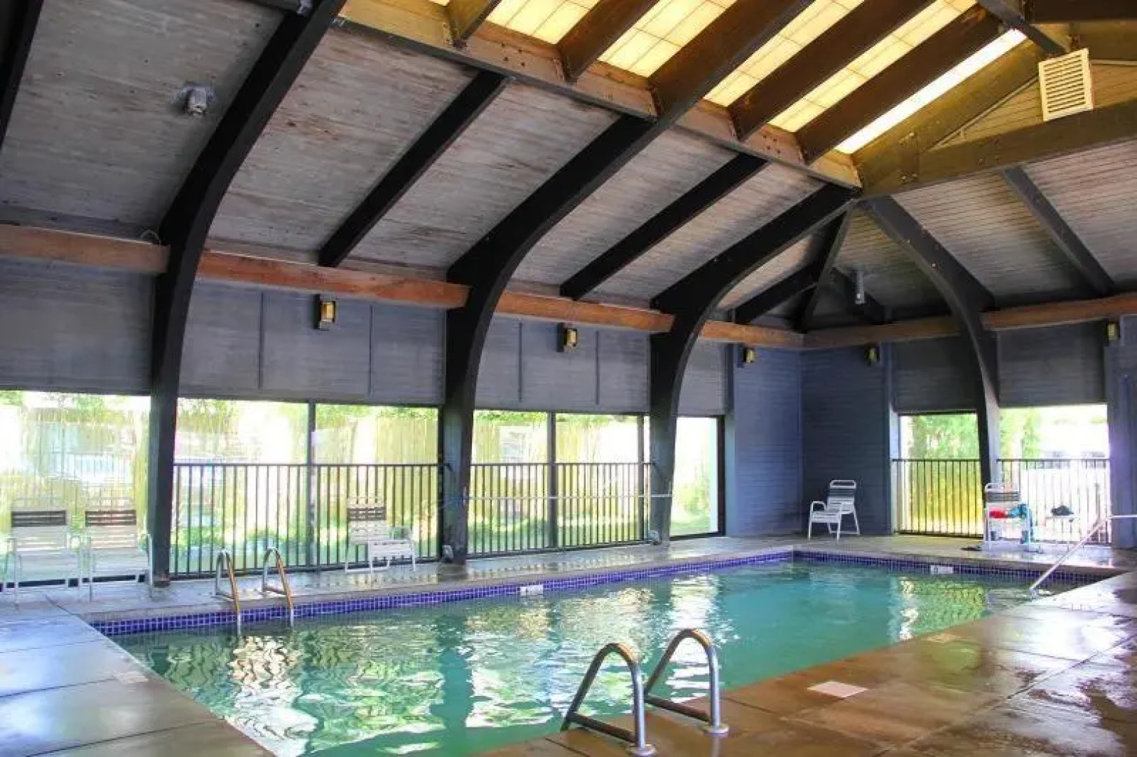 Windward Pointe 704 by RedAwning