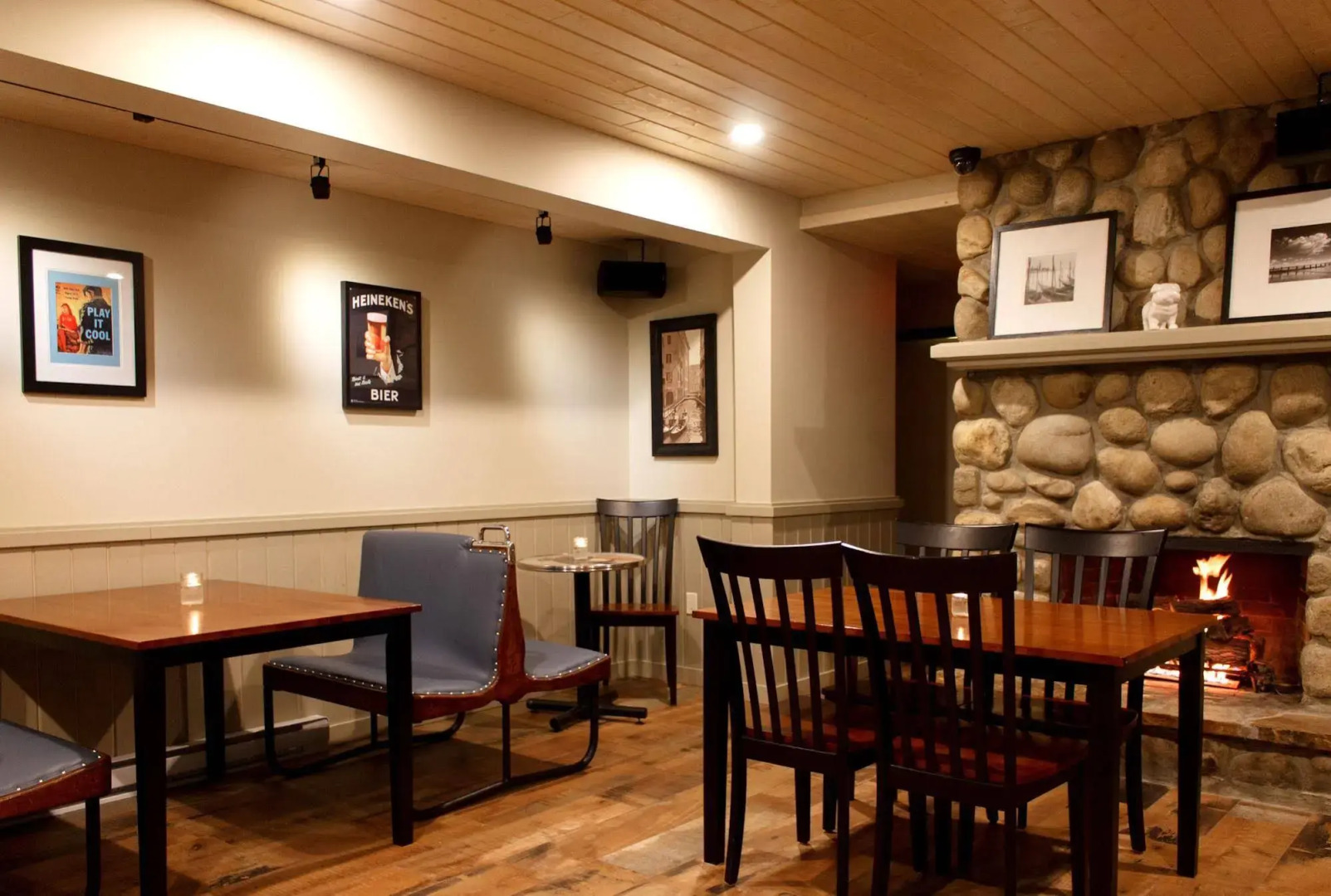 The Bulldog Hotel Silver Star