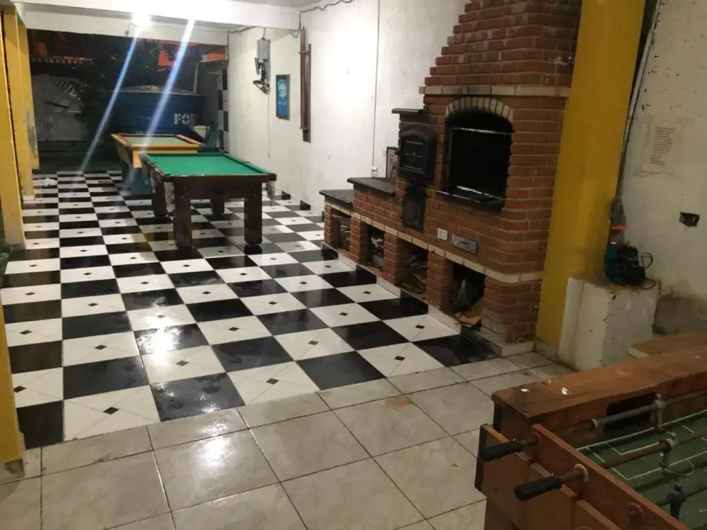 Ótima casa com piscina em Praia Grande