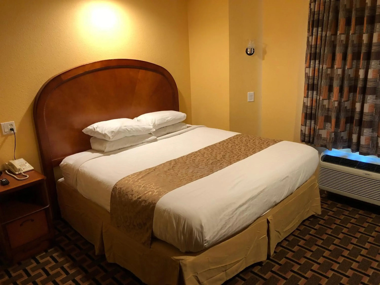 Americas Best Value Inn Addison Dallas