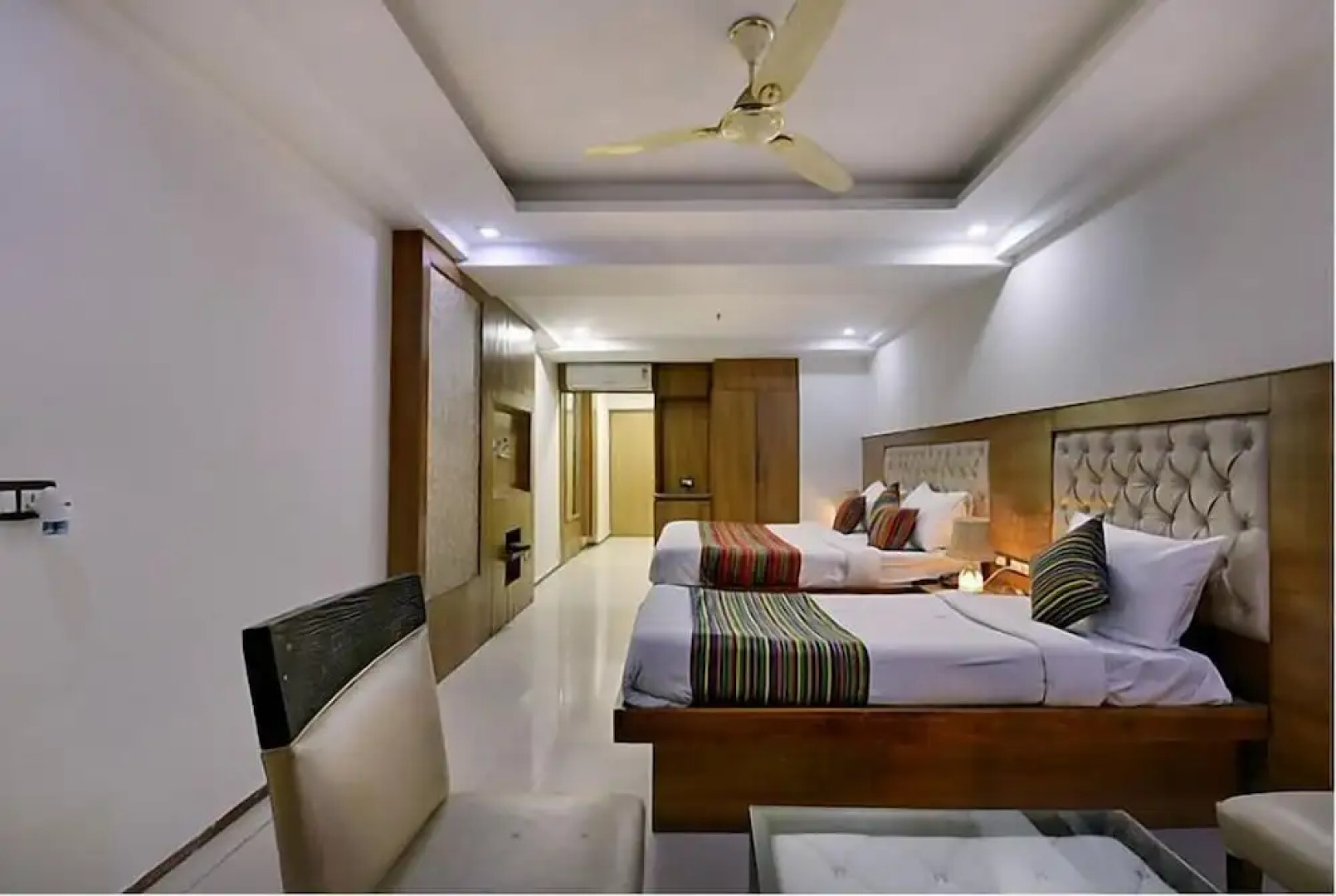 Hotel Lotus Paradise