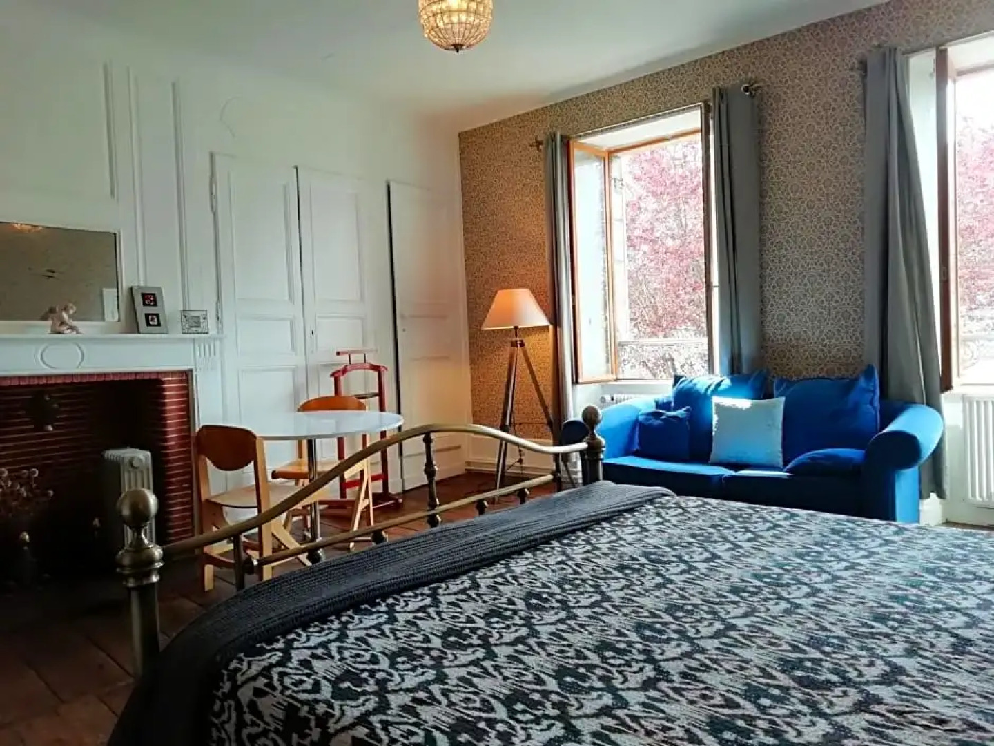 3 Place des Arbres Chambres D'Hotes