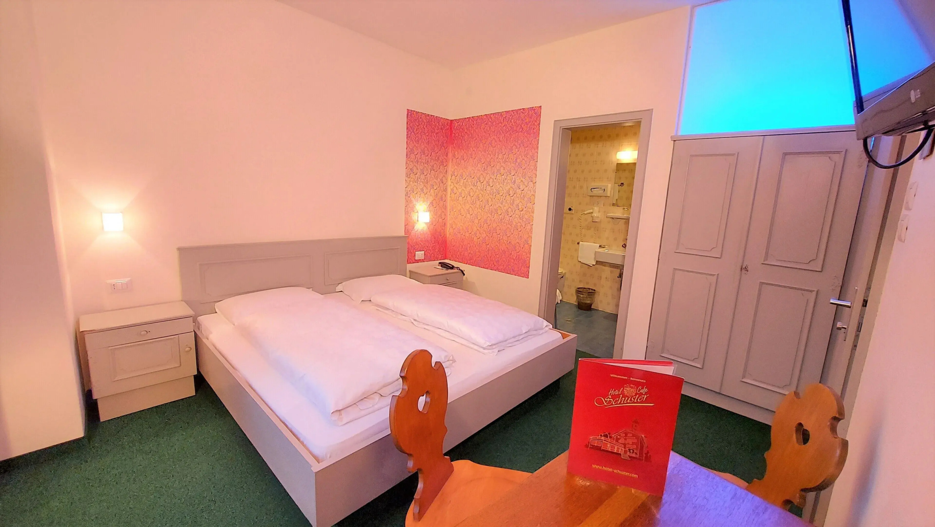 Hotel Schuster