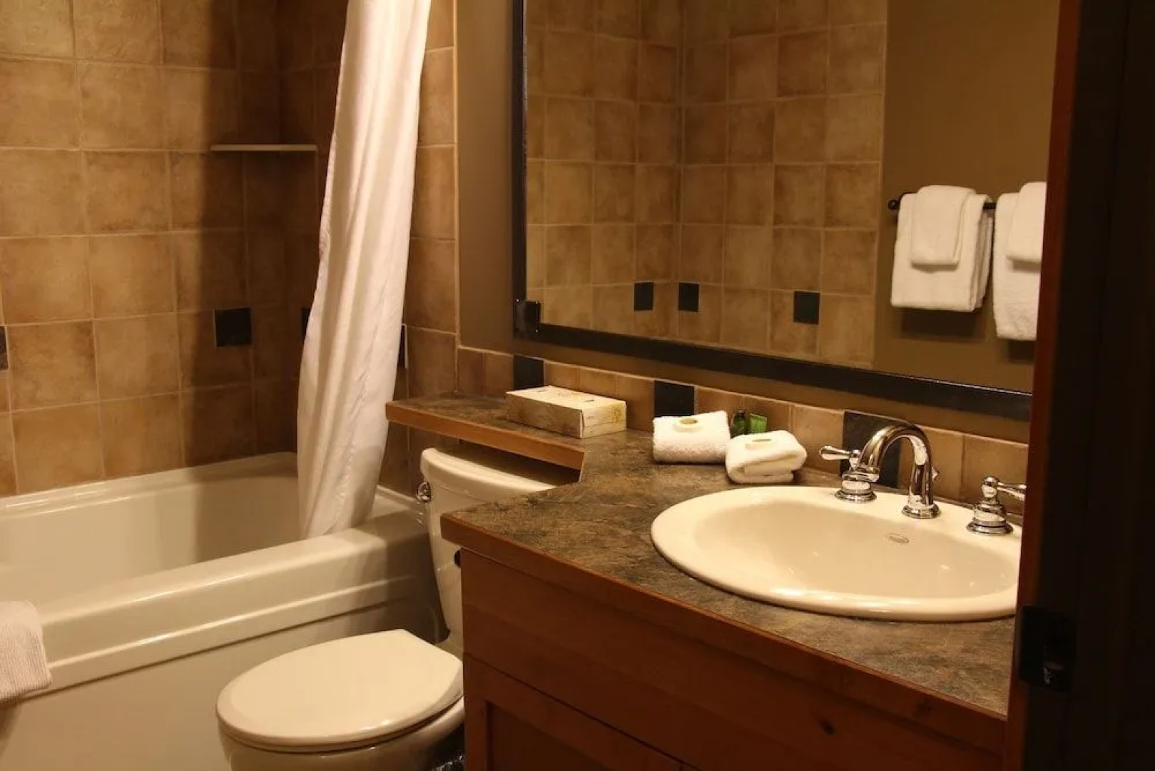 Timberline Lodges by Fernie Lodging Company