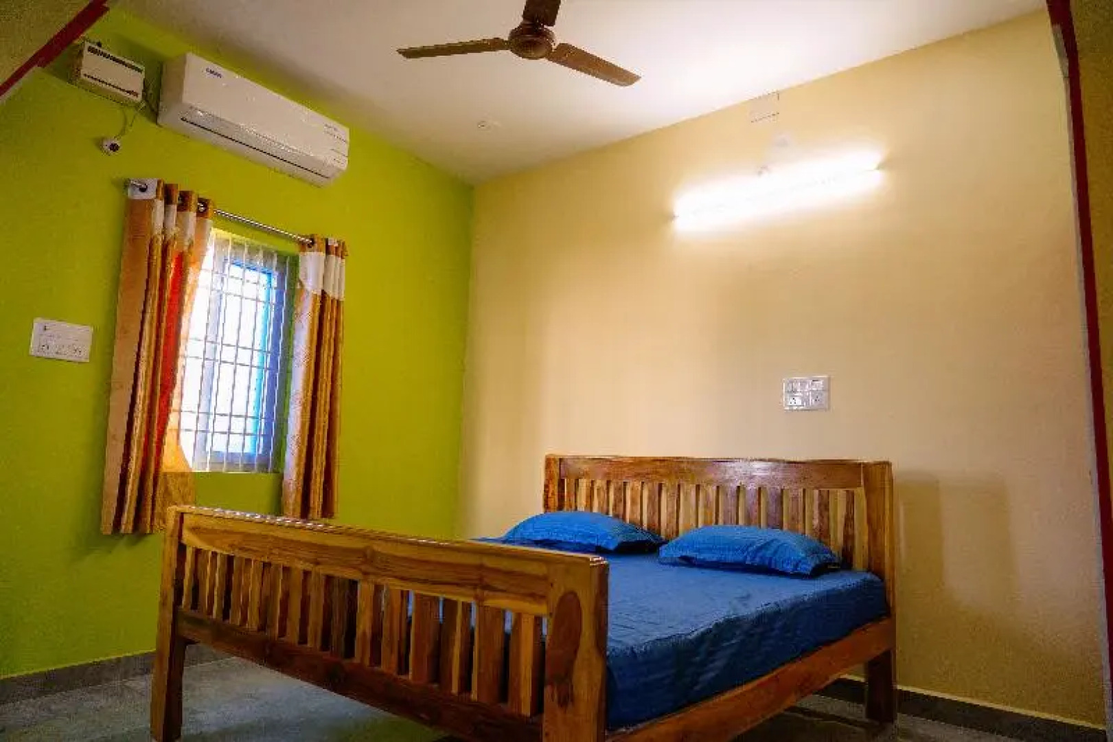 Sri Sakthi Residence