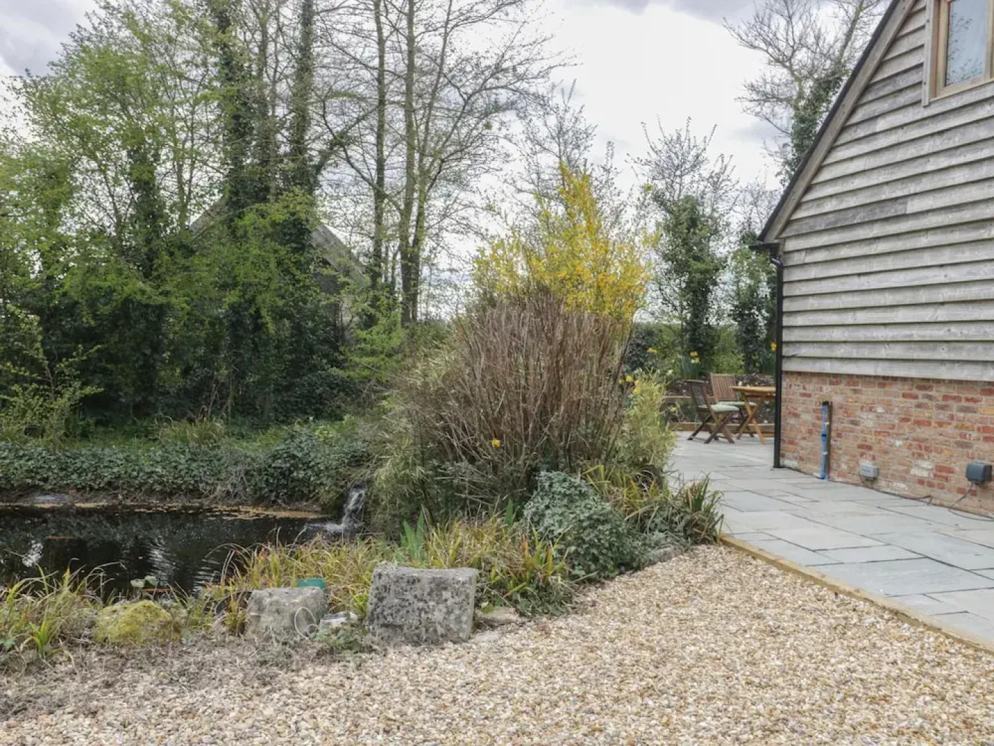 The Courtyard - Hilltop Barn