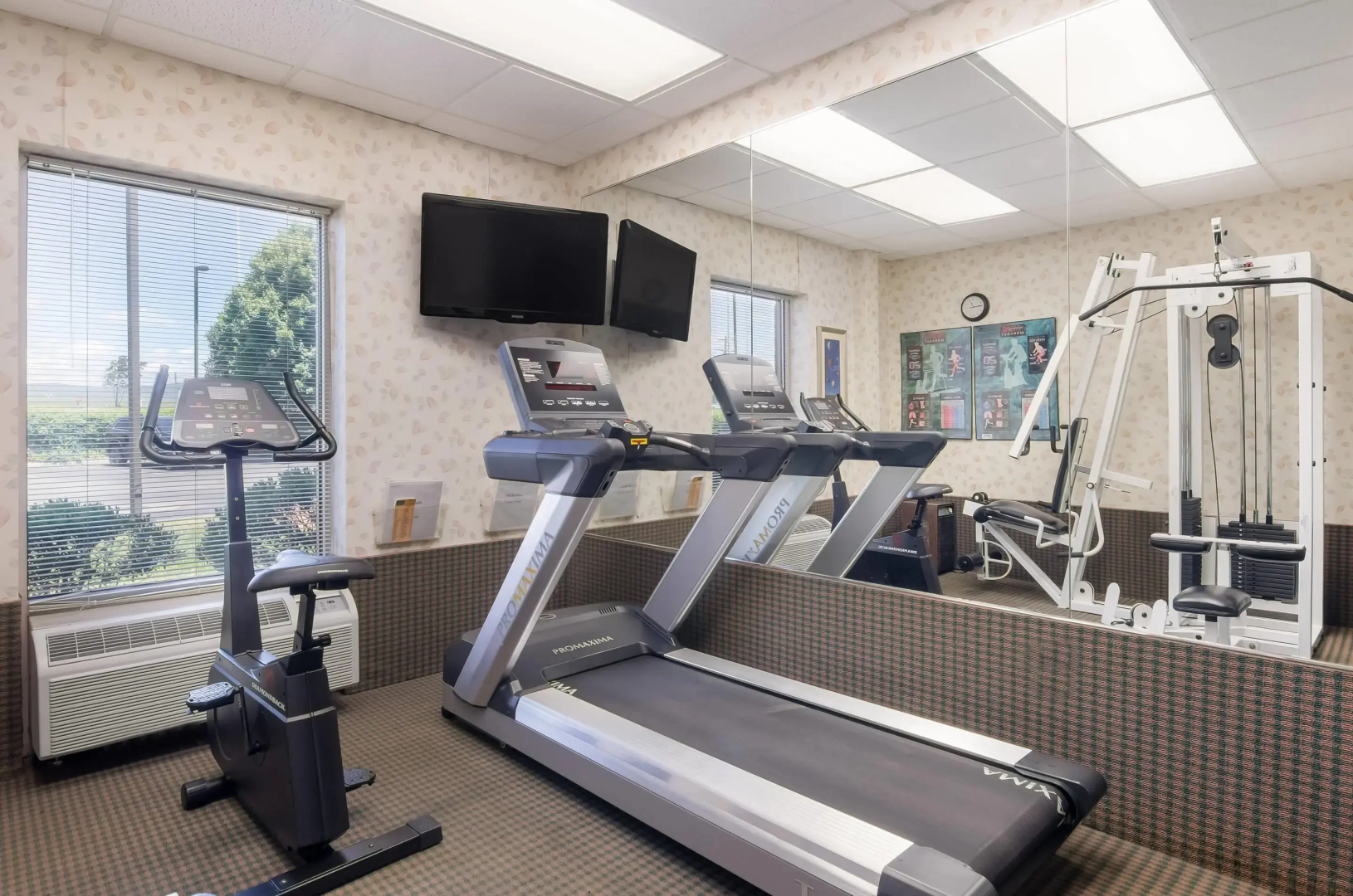 MainStay Suites Roanoke Airport