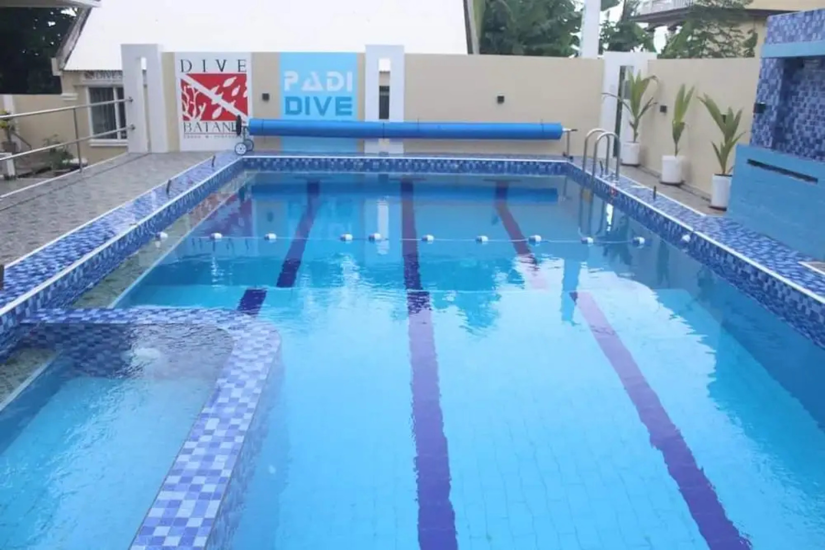 Dive Batanes Lodge and Restaurant