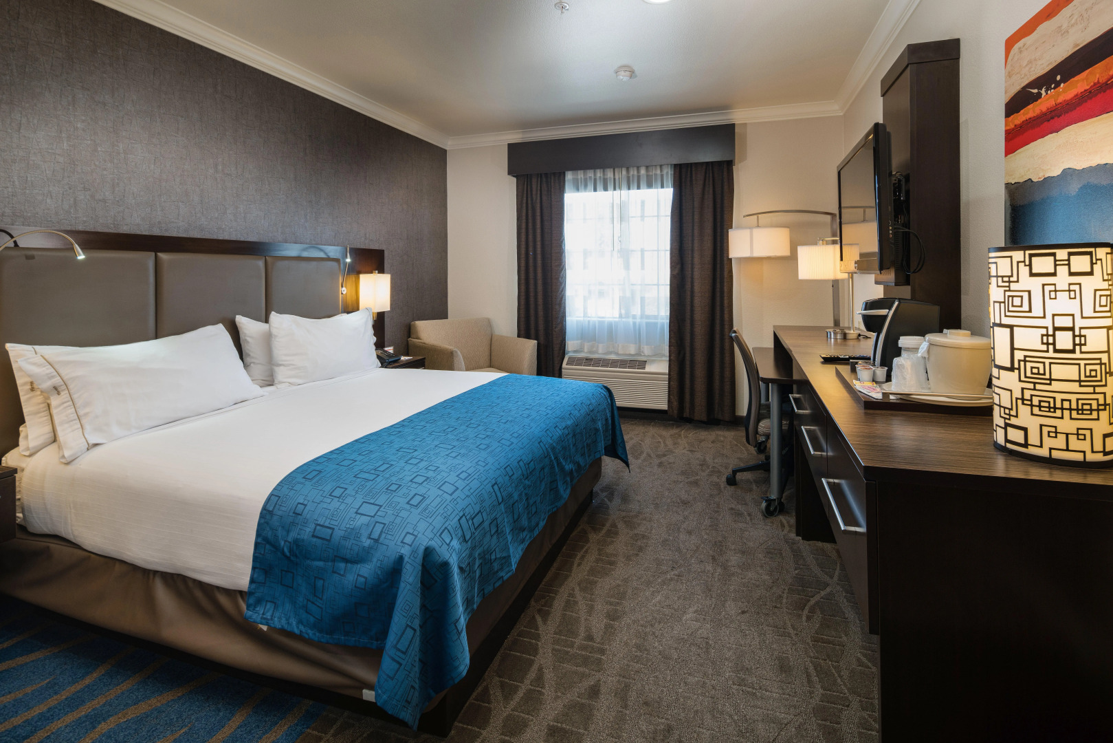 Holiday Inn Express & Suites Santa Clara by IHG